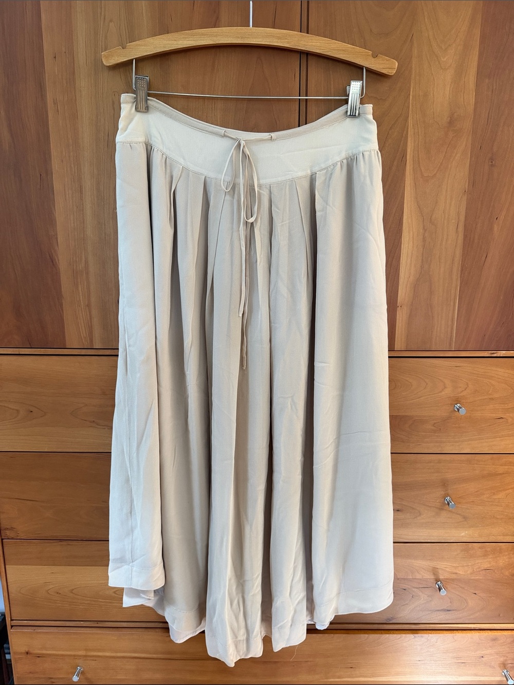 Club Monaco Light Beige Maxi Skirt with Drawstring Waist